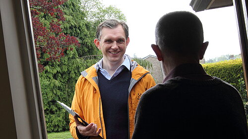 Rob Wilson canvassing for votes